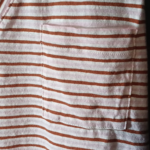Striped tank top with pocket - Picture 2 of 7